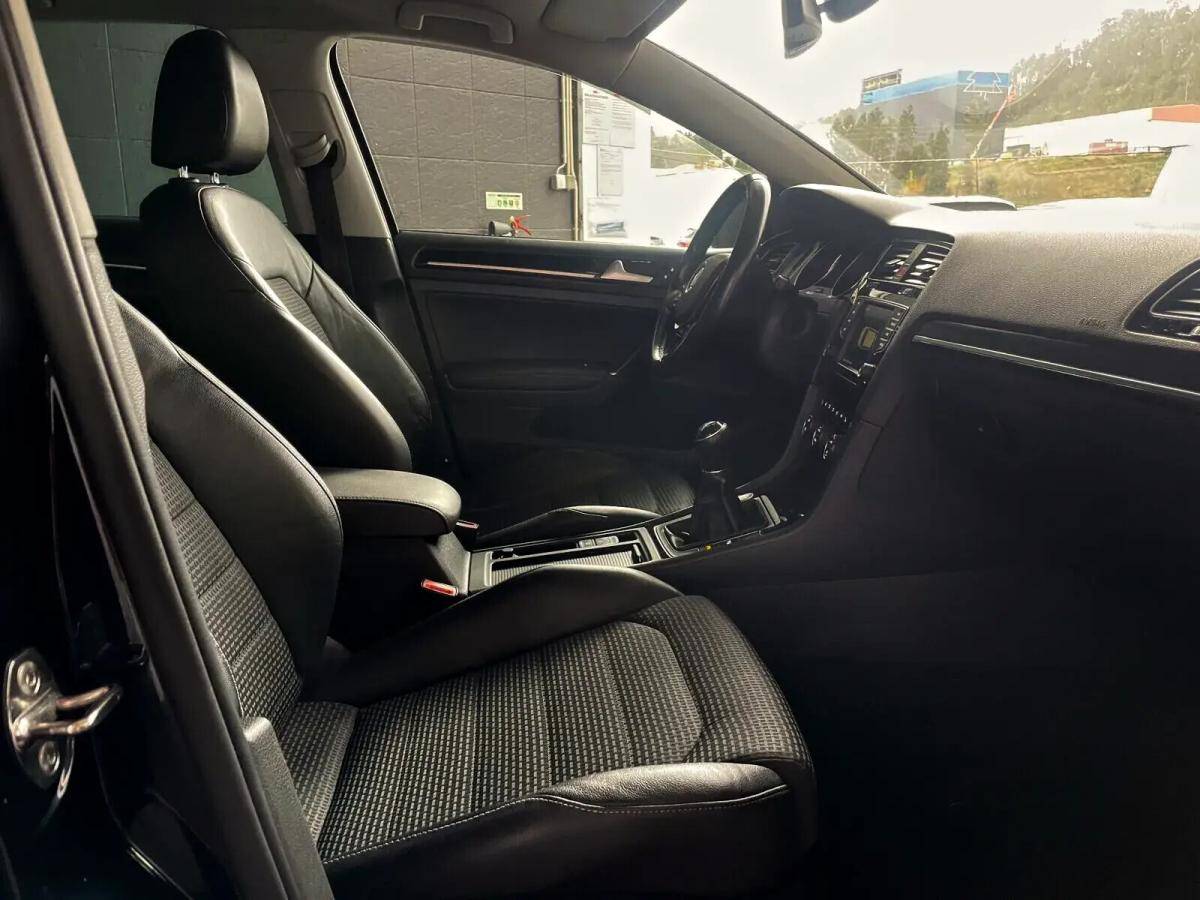 volkswagen-golf-variant-2015-diesel-1598cc