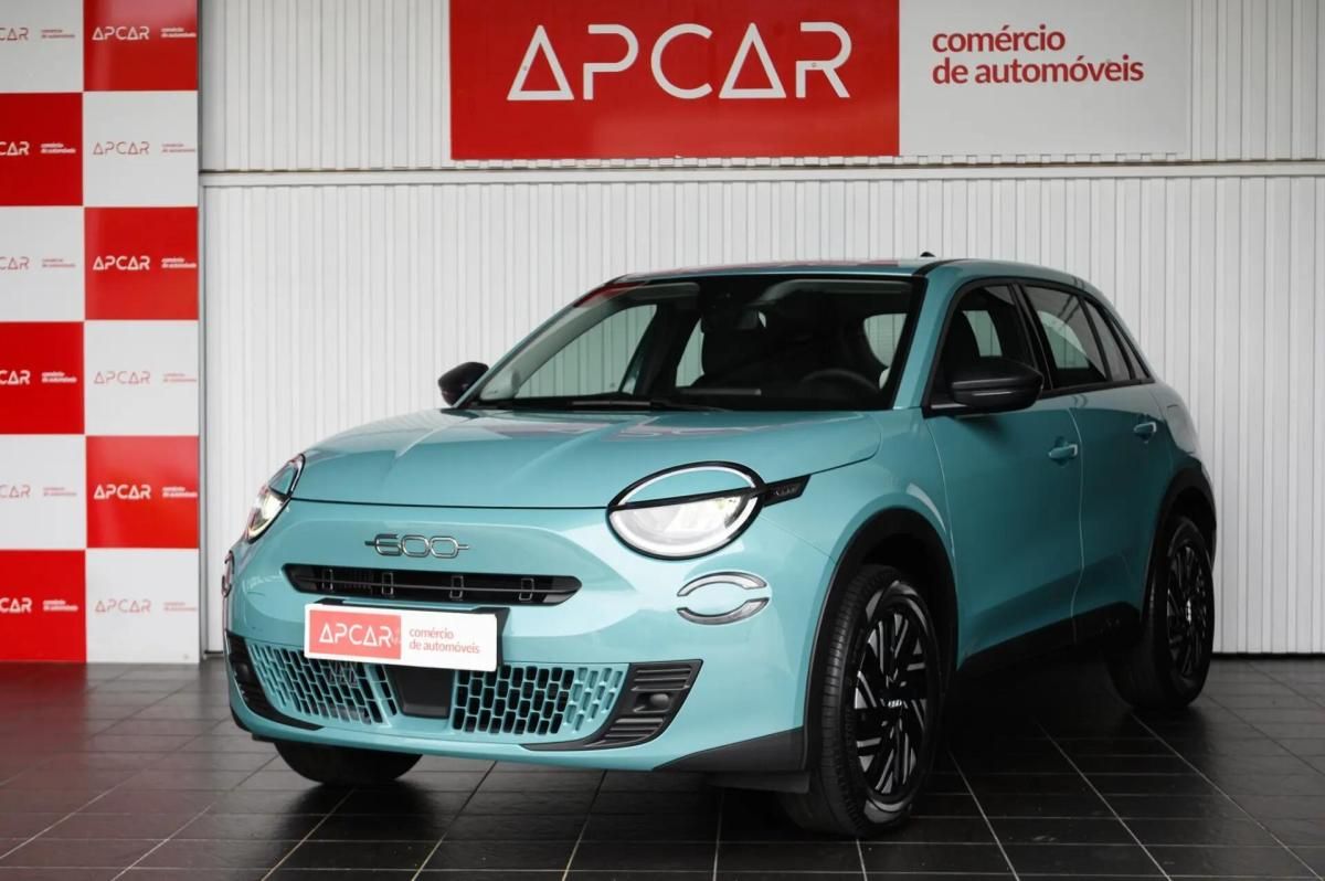 fiat-600-2025-gasolina-1199cc