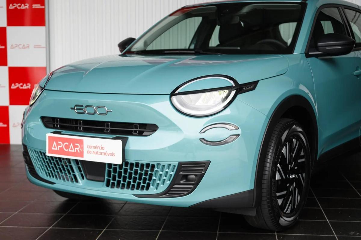 fiat-600-2025-gasolina-1199cc