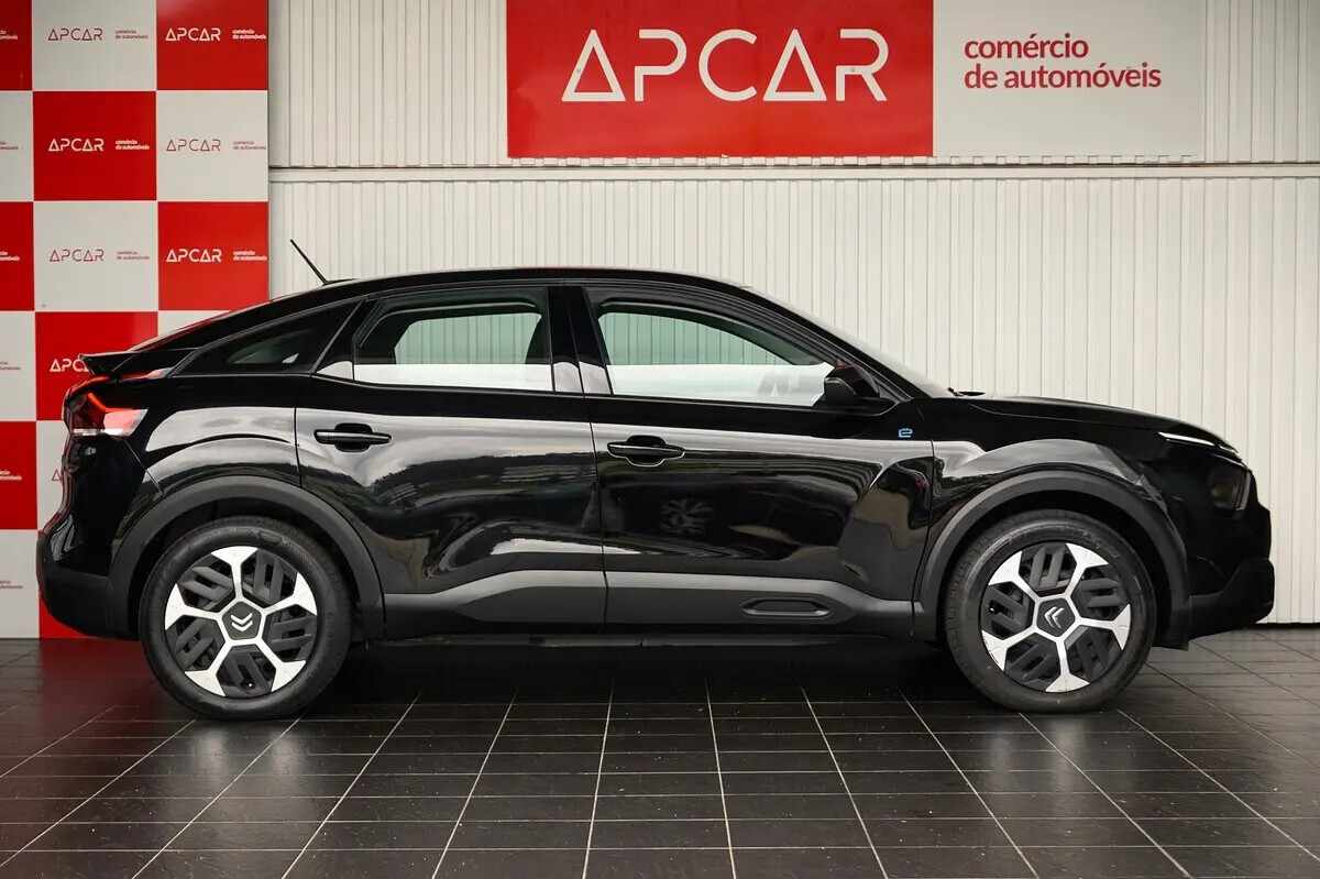 citroen-e-c4-2024-eletrico-0cc