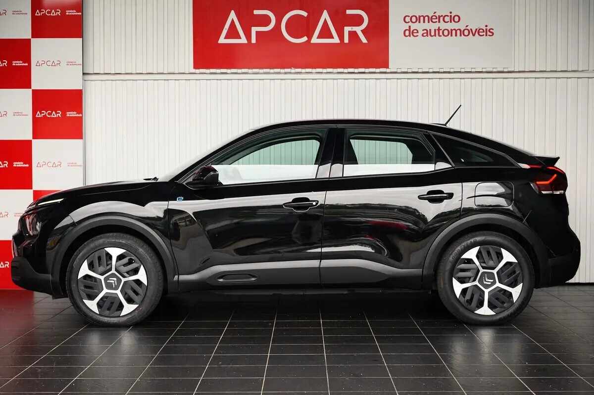 citroen-e-c4-2024-eletrico-0cc