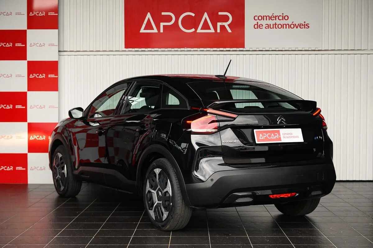 citroen-e-c4-2024-eletrico-0cc