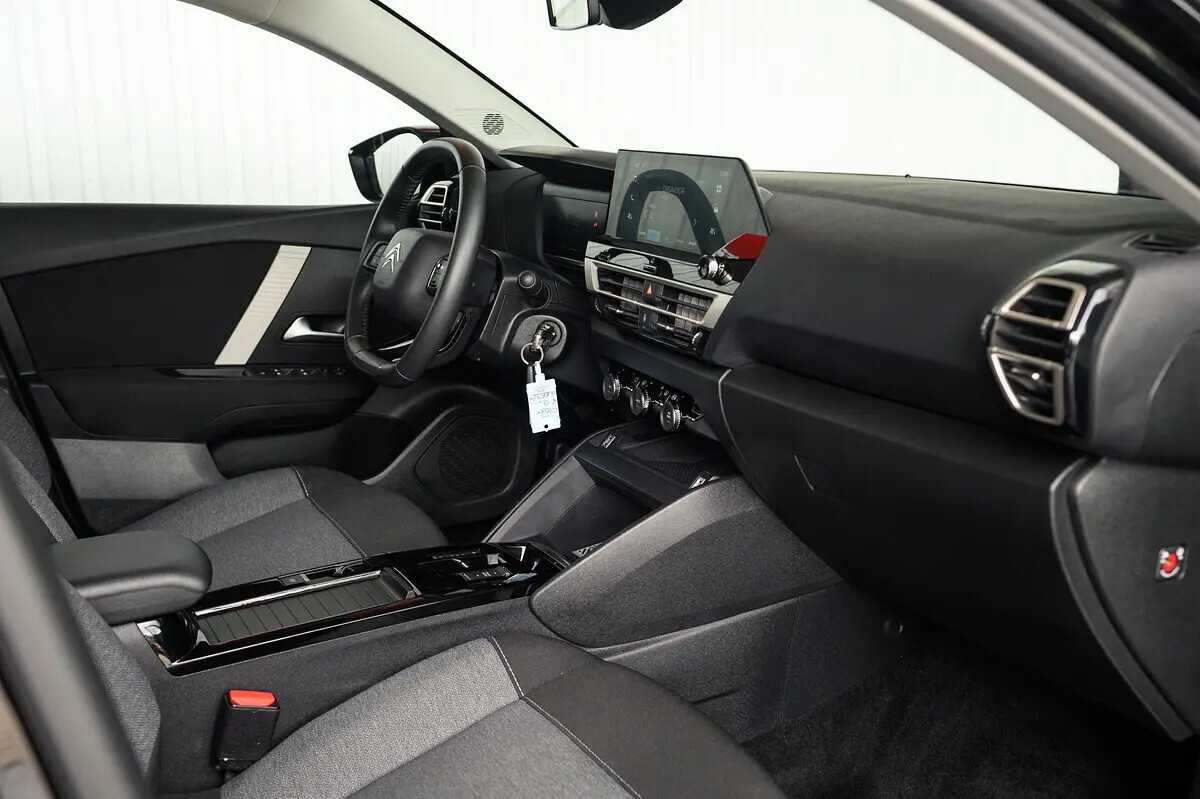 citroen-e-c4-2024-eletrico-0cc