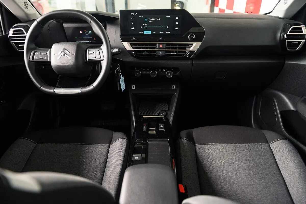 citroen-e-c4-2024-eletrico-0cc
