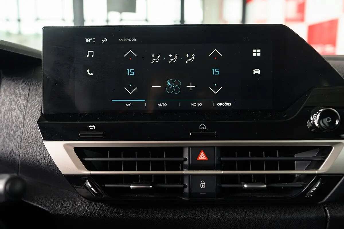 citroen-e-c4-2024-eletrico-0cc
