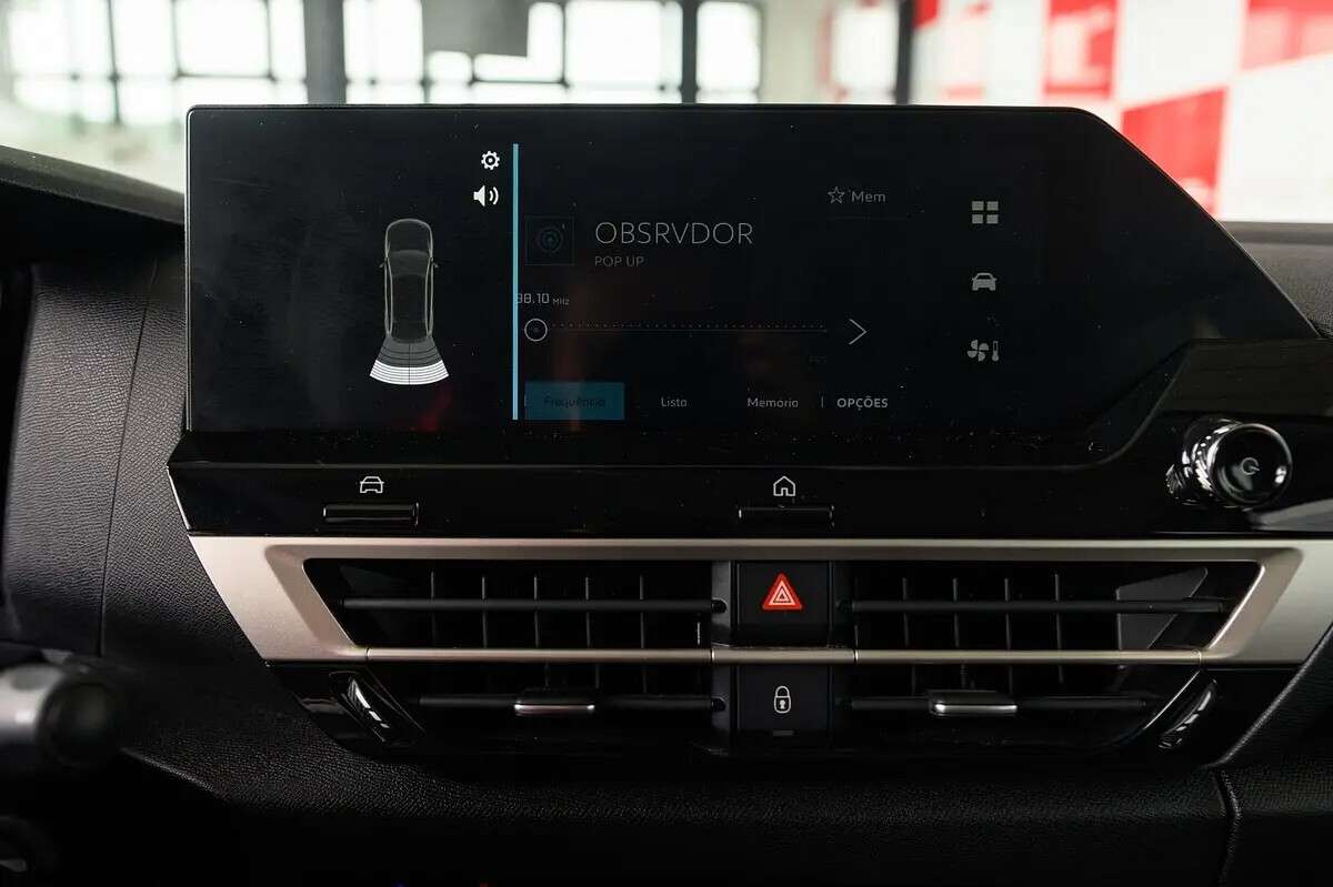 citroen-e-c4-2024-eletrico-0cc