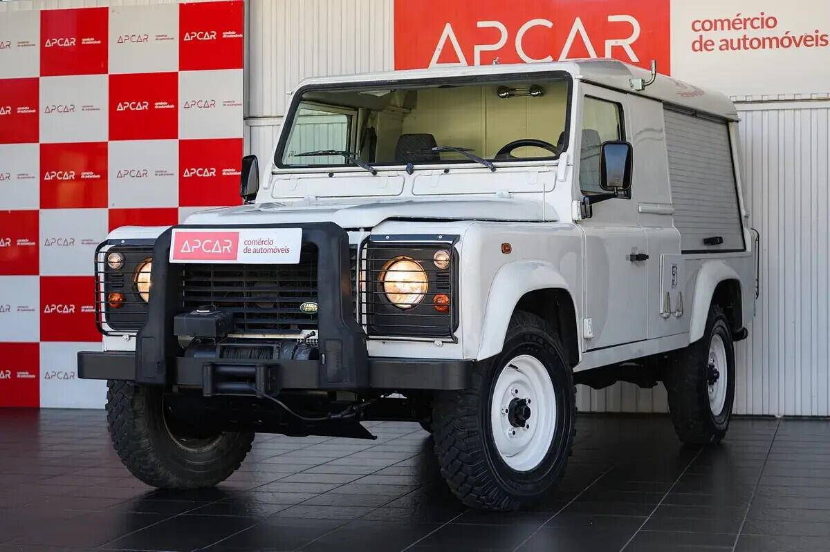 land-rover-defender-2007-diesel-2495cc