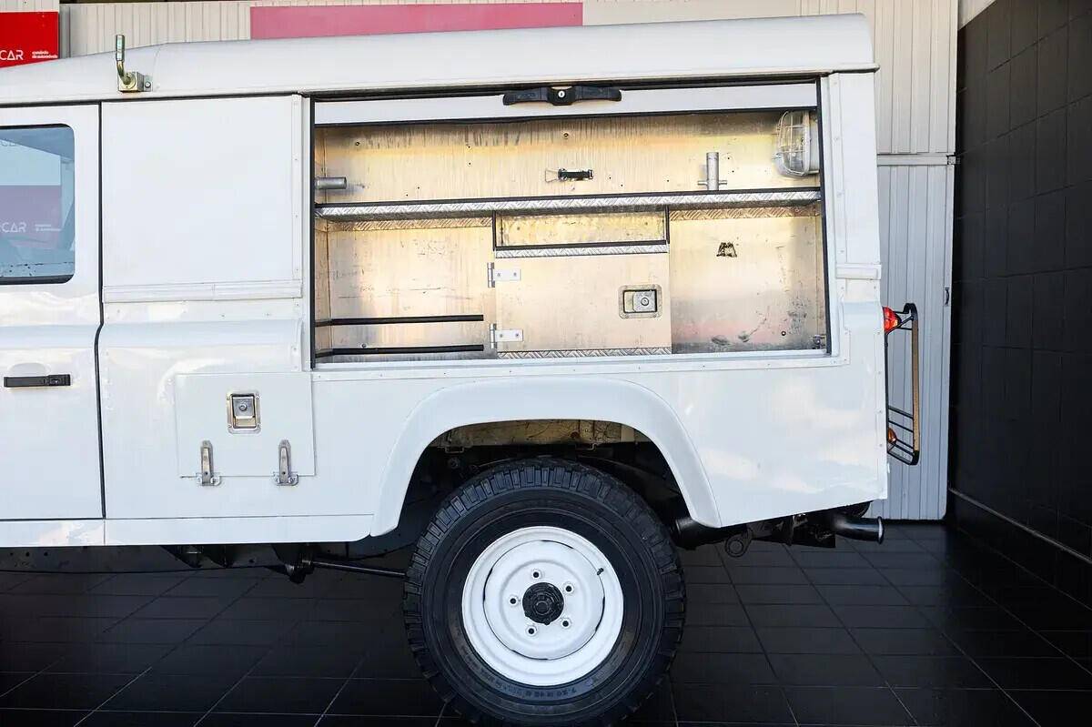 land-rover-defender-2007-diesel-2495cc