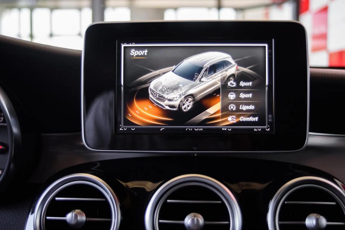 mercedes-benz-glc-250-4matic-2015-diesel-2143cc