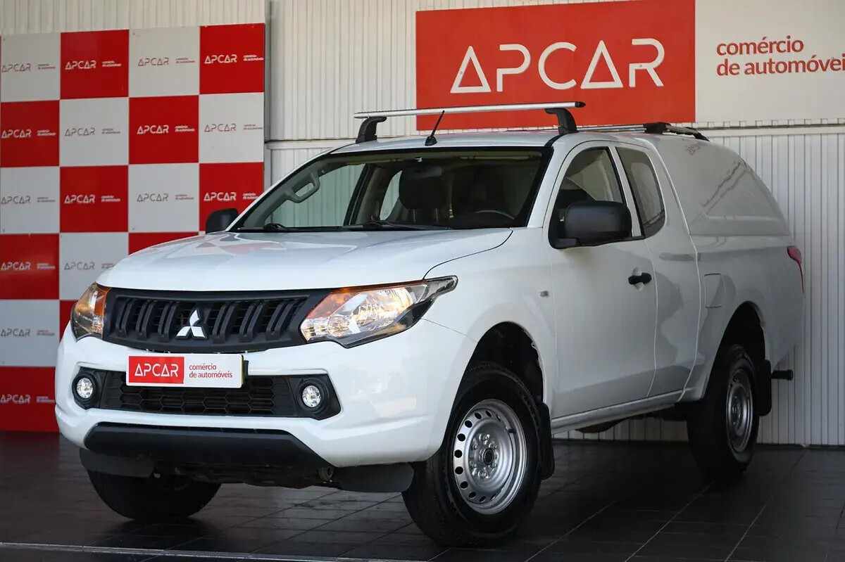 mitsubishi-l200-2018-diesel-2442cc
