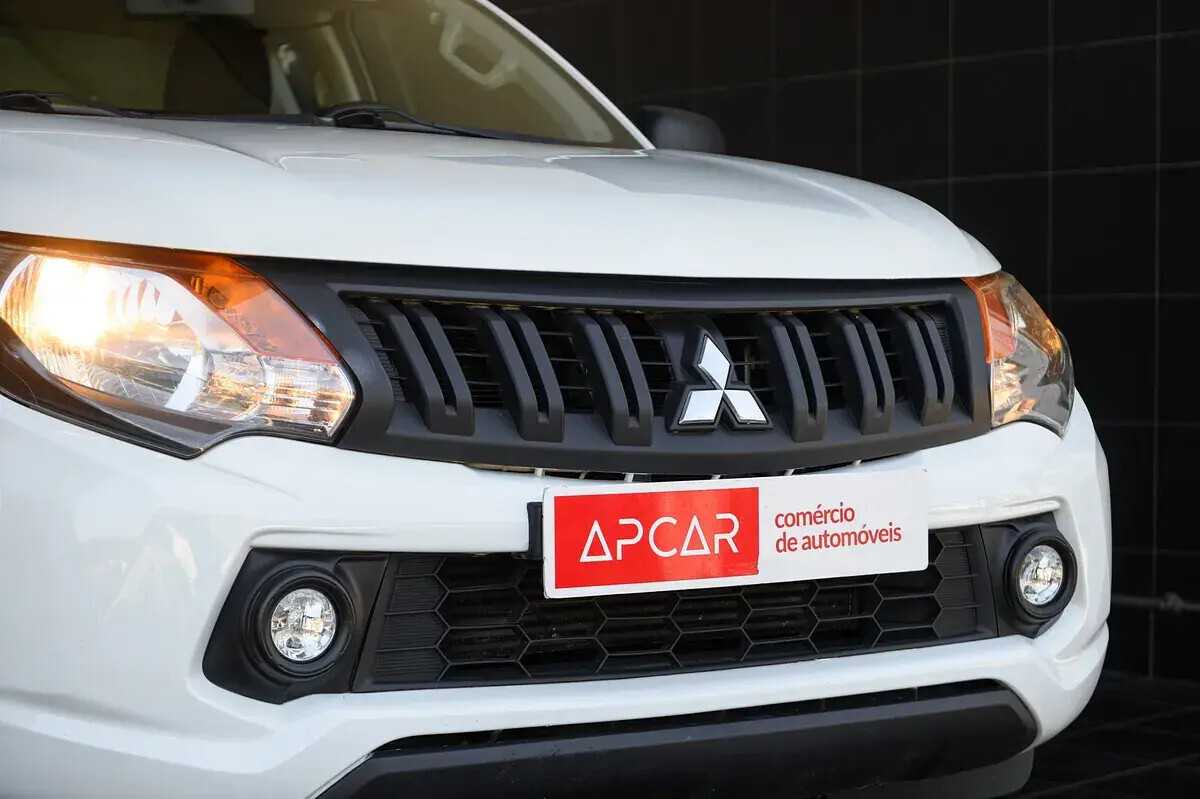 mitsubishi-l200-2018-diesel-2442cc
