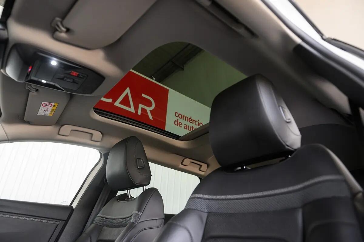 citroen-c5-x-2023-hibrido-a-gasolina-1598cc