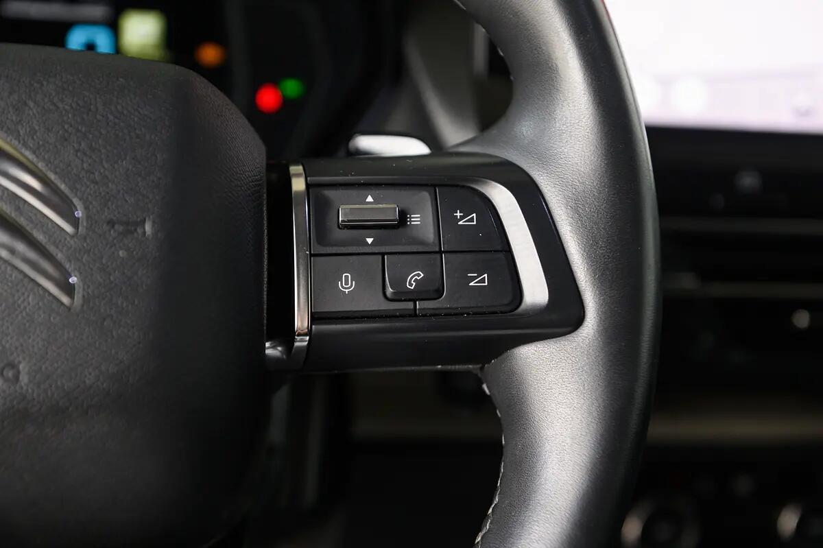 citroen-c5-x-2023-hibrido-a-gasolina-1598cc