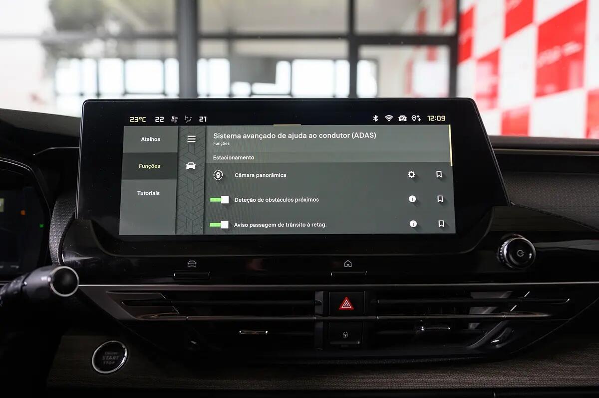 citroen-c5-x-2023-hibrido-a-gasolina-1598cc