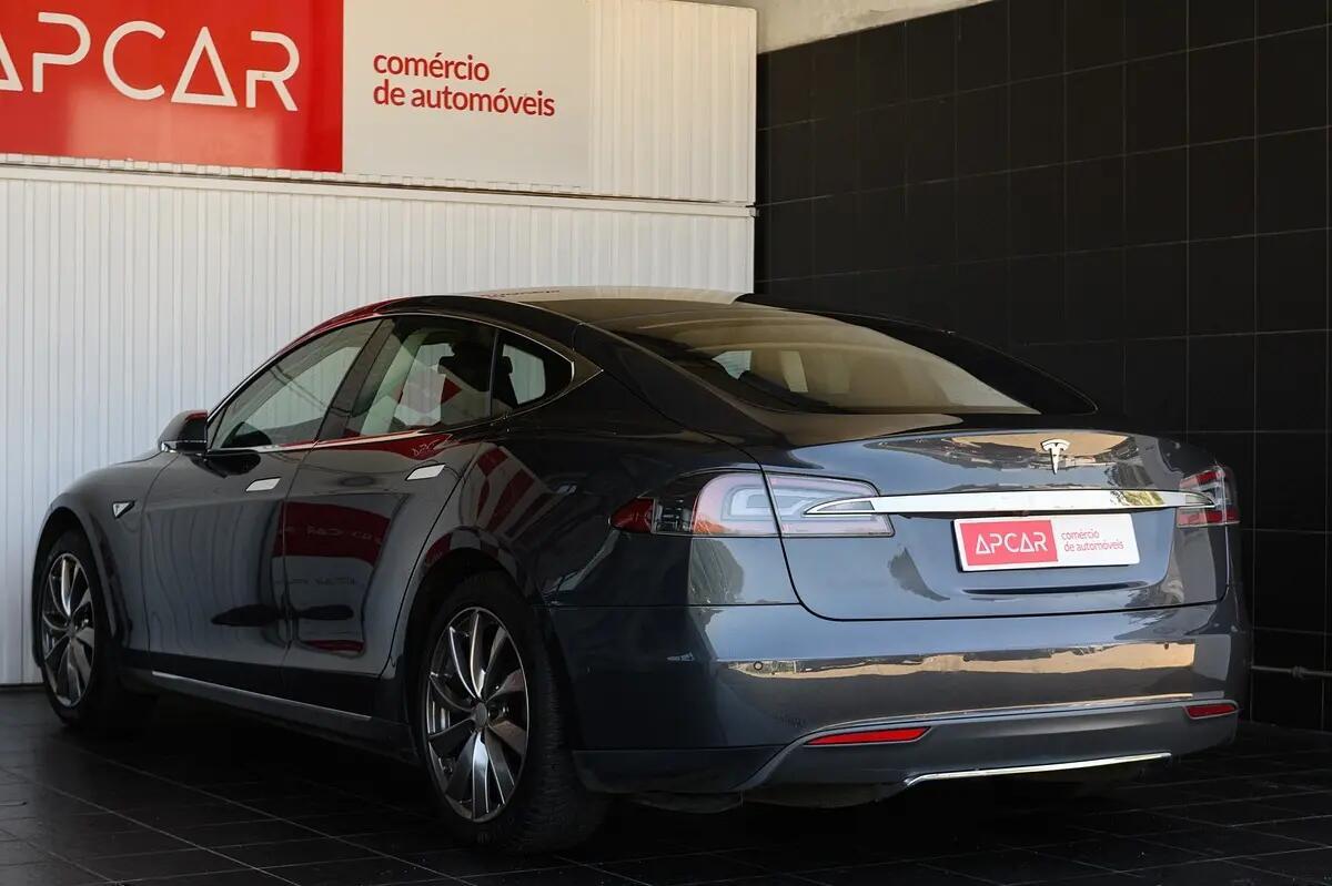 tesla-model-s-2015-eletrico-0cc