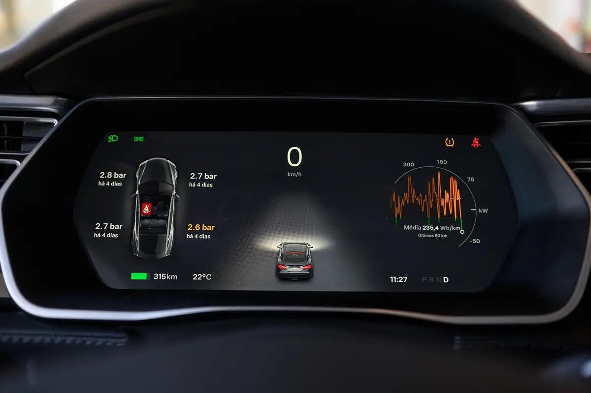 tesla-model-s-2015-eletrico-0cc