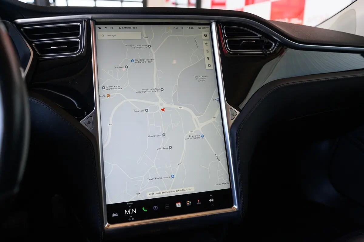 tesla-model-s-2015-eletrico-0cc