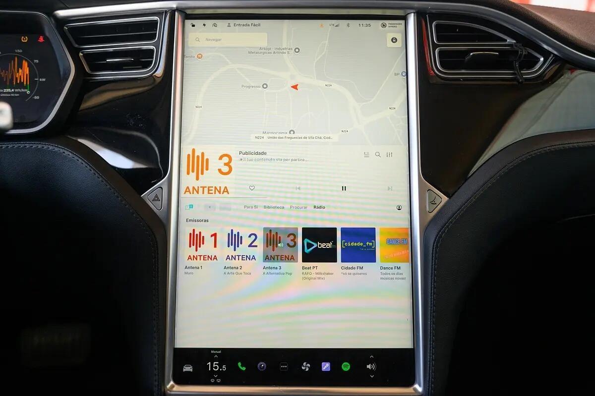 tesla-model-s-2015-eletrico-0cc