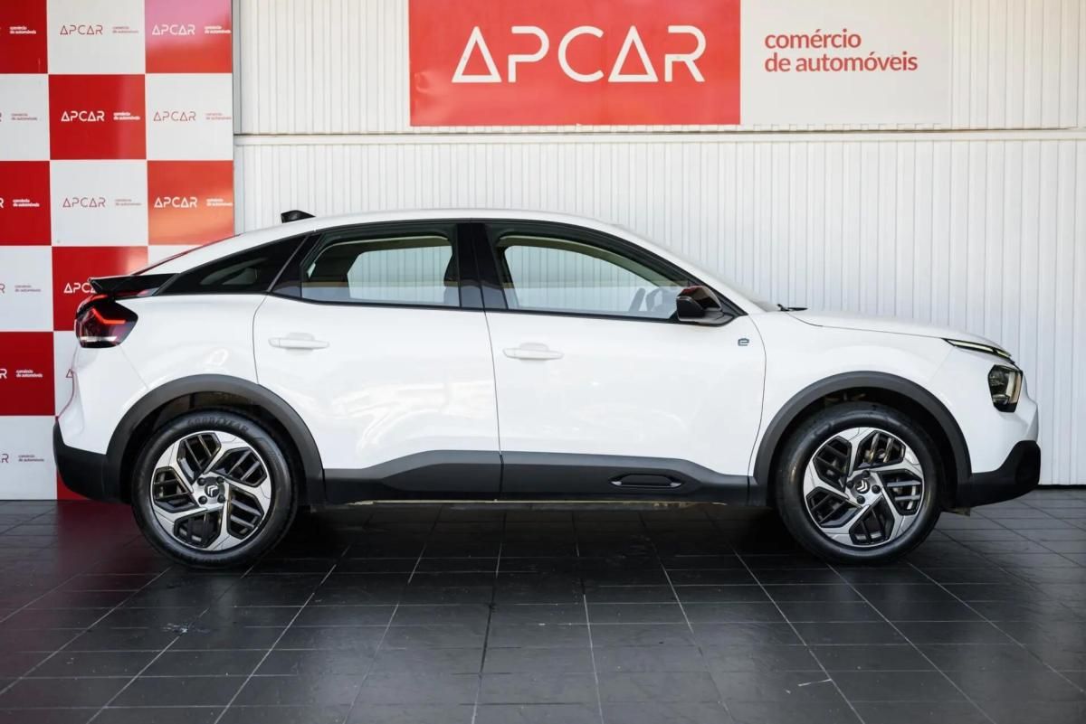 citroen-e-c4-2024-eletrico-0cc