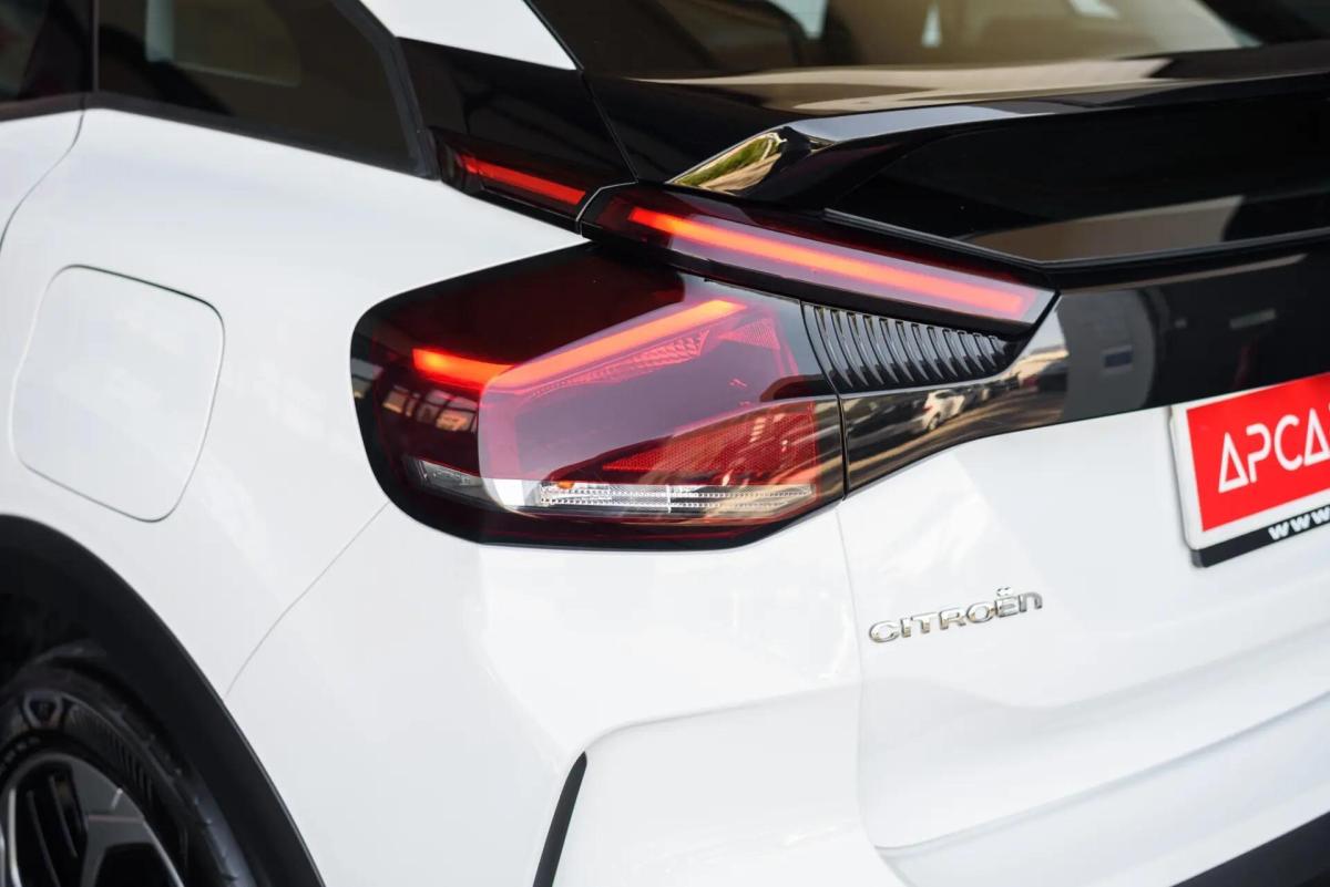 citroen-e-c4-2024-eletrico-0cc