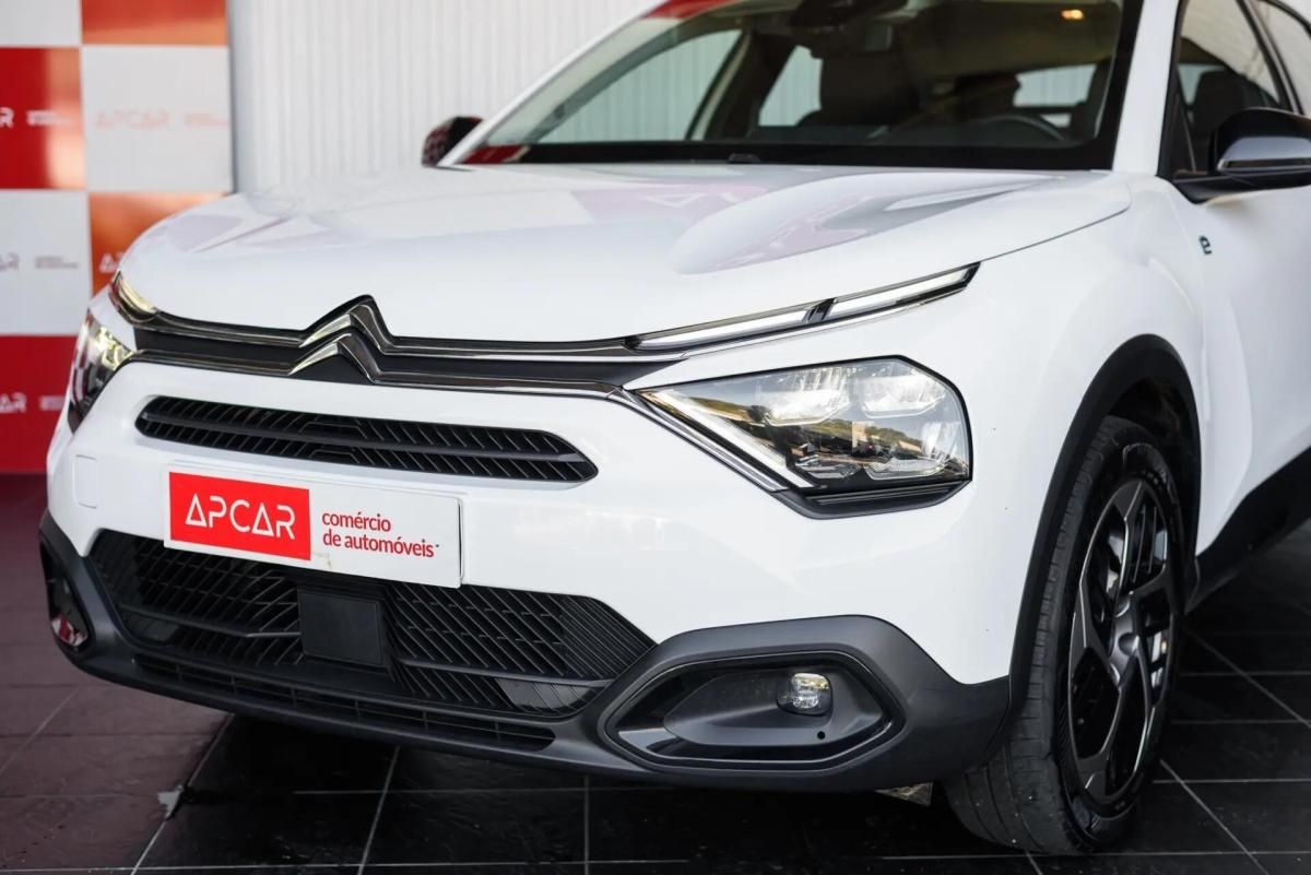 citroen-e-c4-2024-eletrico-0cc