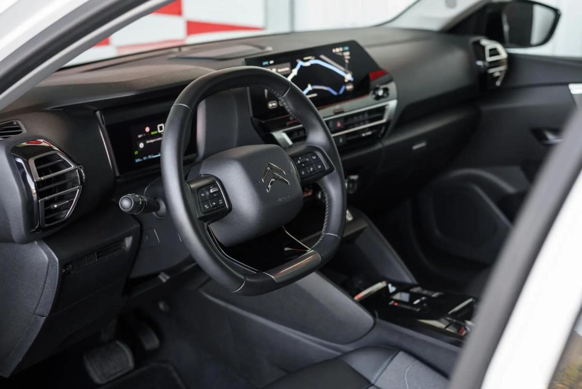 citroen-e-c4-2024-eletrico-0cc