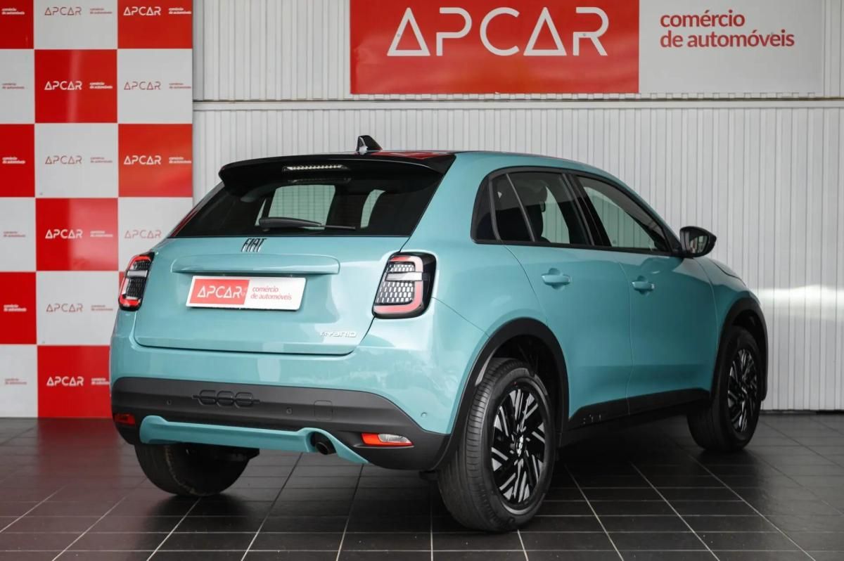fiat-600-2025-gasolina-1199cc