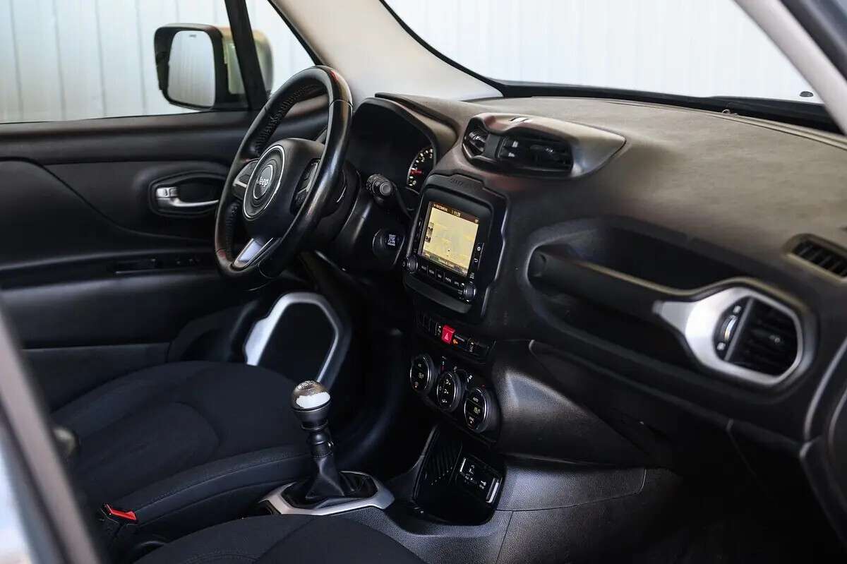jeep-renegade-2018-diesel-1598cc