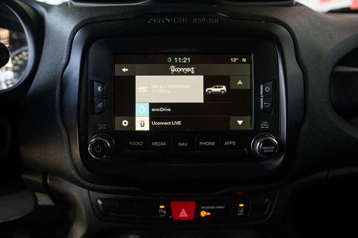 jeep-renegade-2018-diesel-1598cc