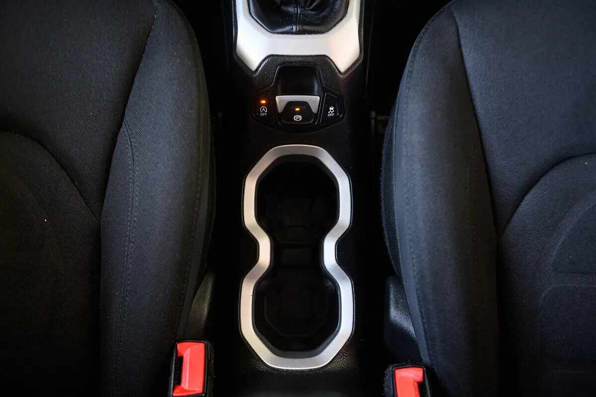 jeep-renegade-2018-diesel-1598cc