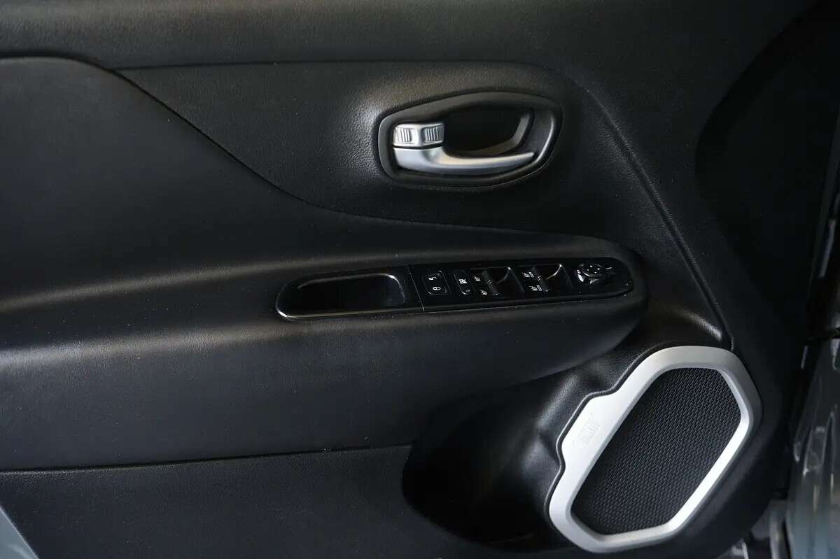 jeep-renegade-2018-diesel-1598cc