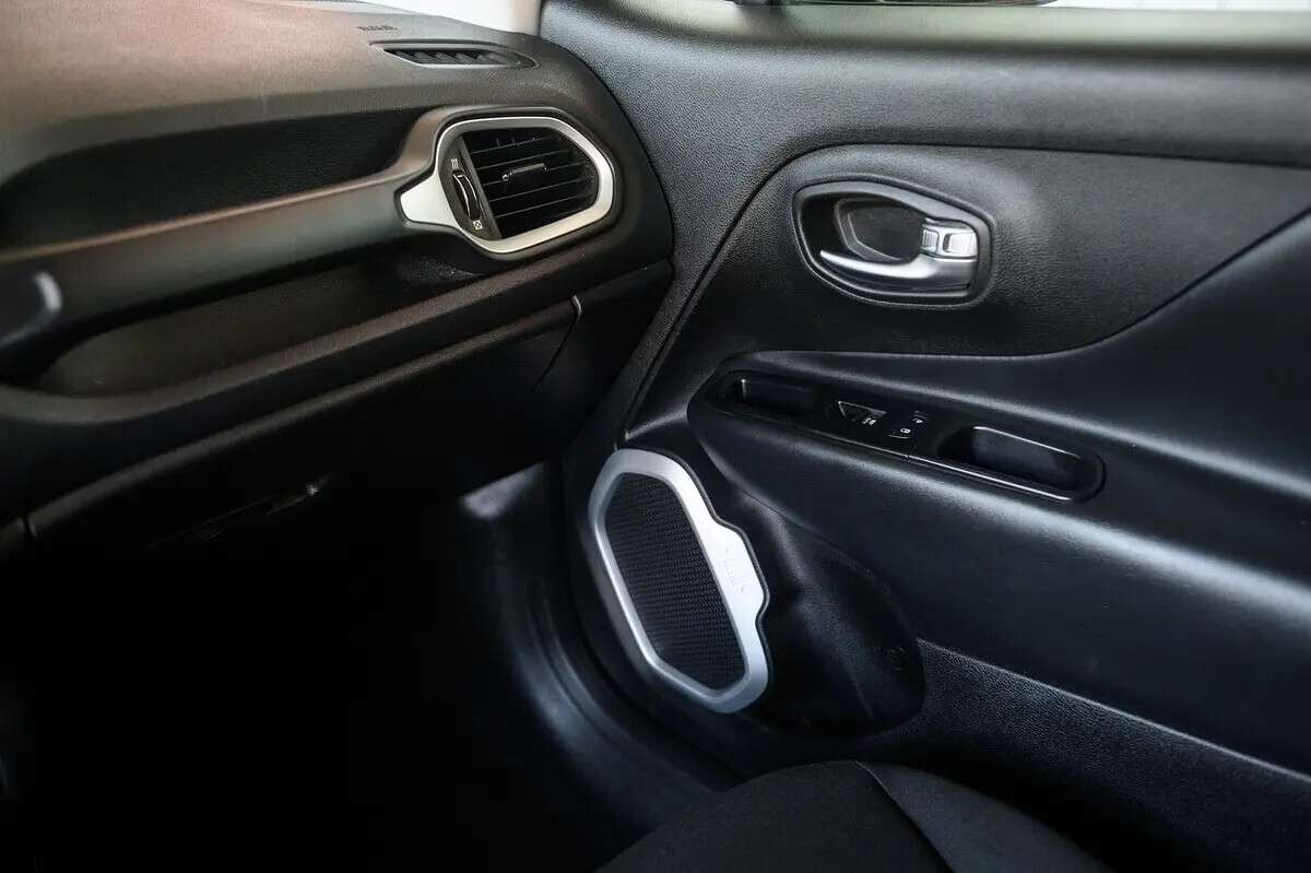 jeep-renegade-2018-diesel-1598cc
