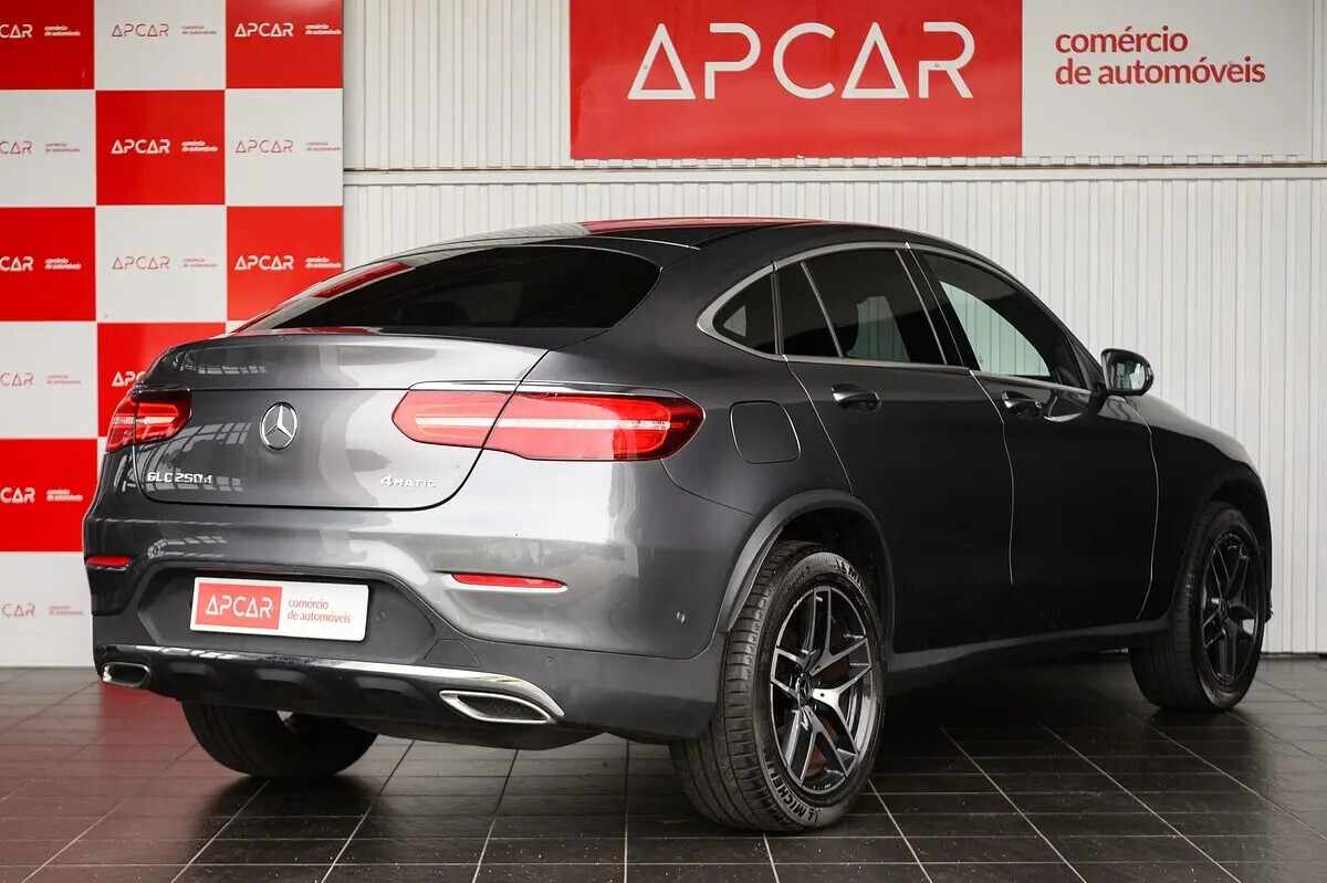 mercedes-benz-glc-250-d-coupe-4matic-2018-diesel-2143cc