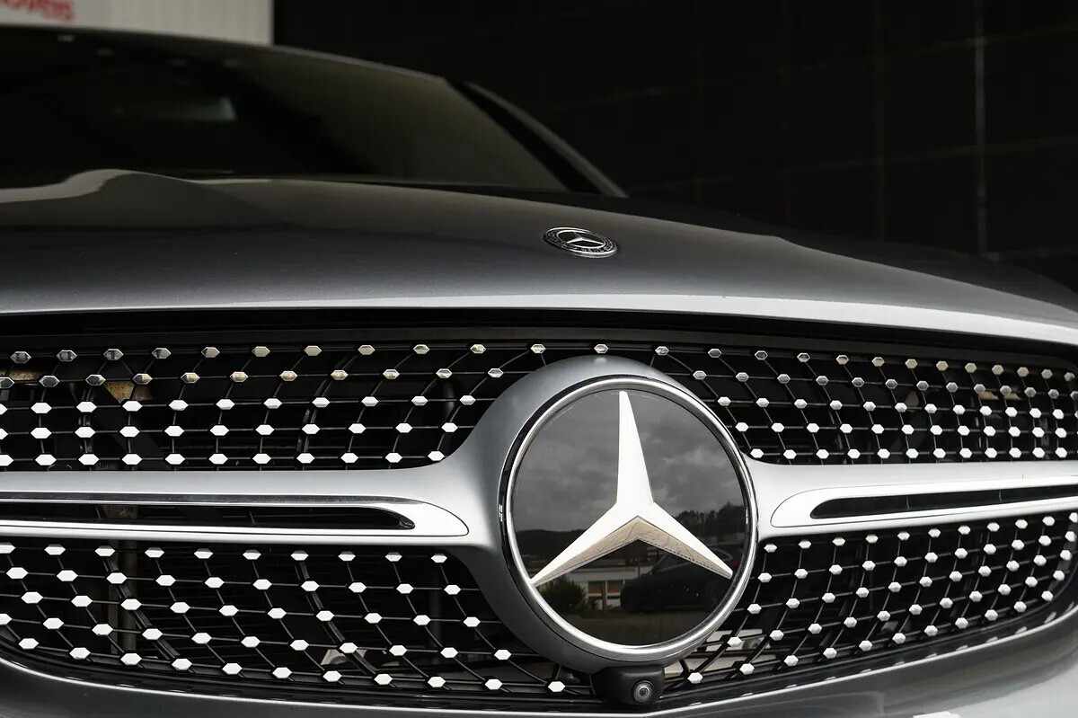 mercedes-benz-glc-250-d-coupe-4matic-2018-diesel-2143cc