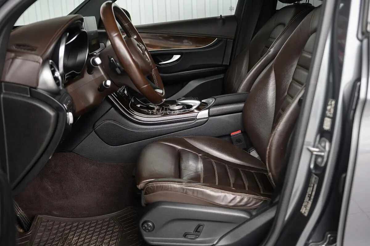 mercedes-benz-glc-250-d-coupe-4matic-2018-diesel-2143cc
