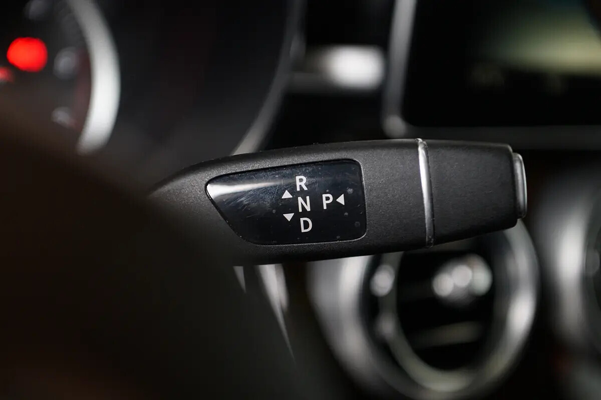 mercedes-benz-glc-250-d-coupe-4matic-2018-diesel-2143cc