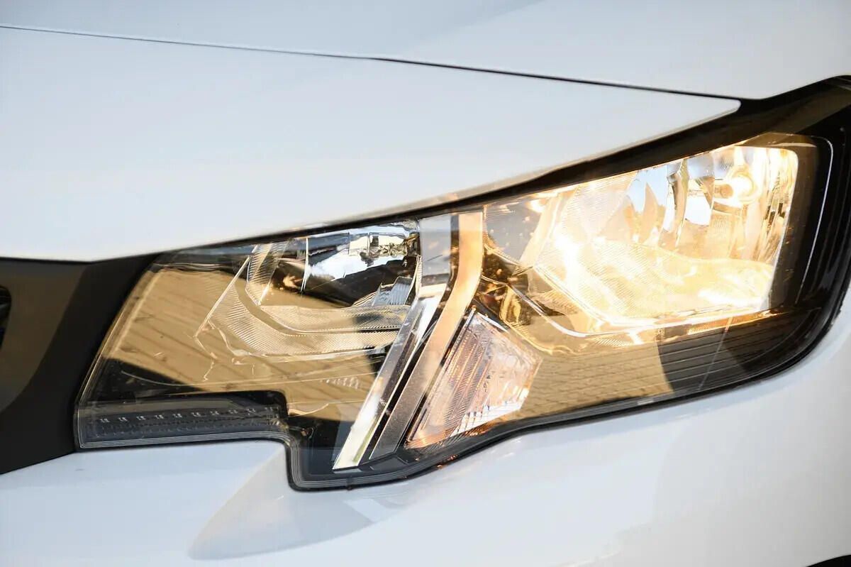 peugeot-partner-2023-diesel-1499cc