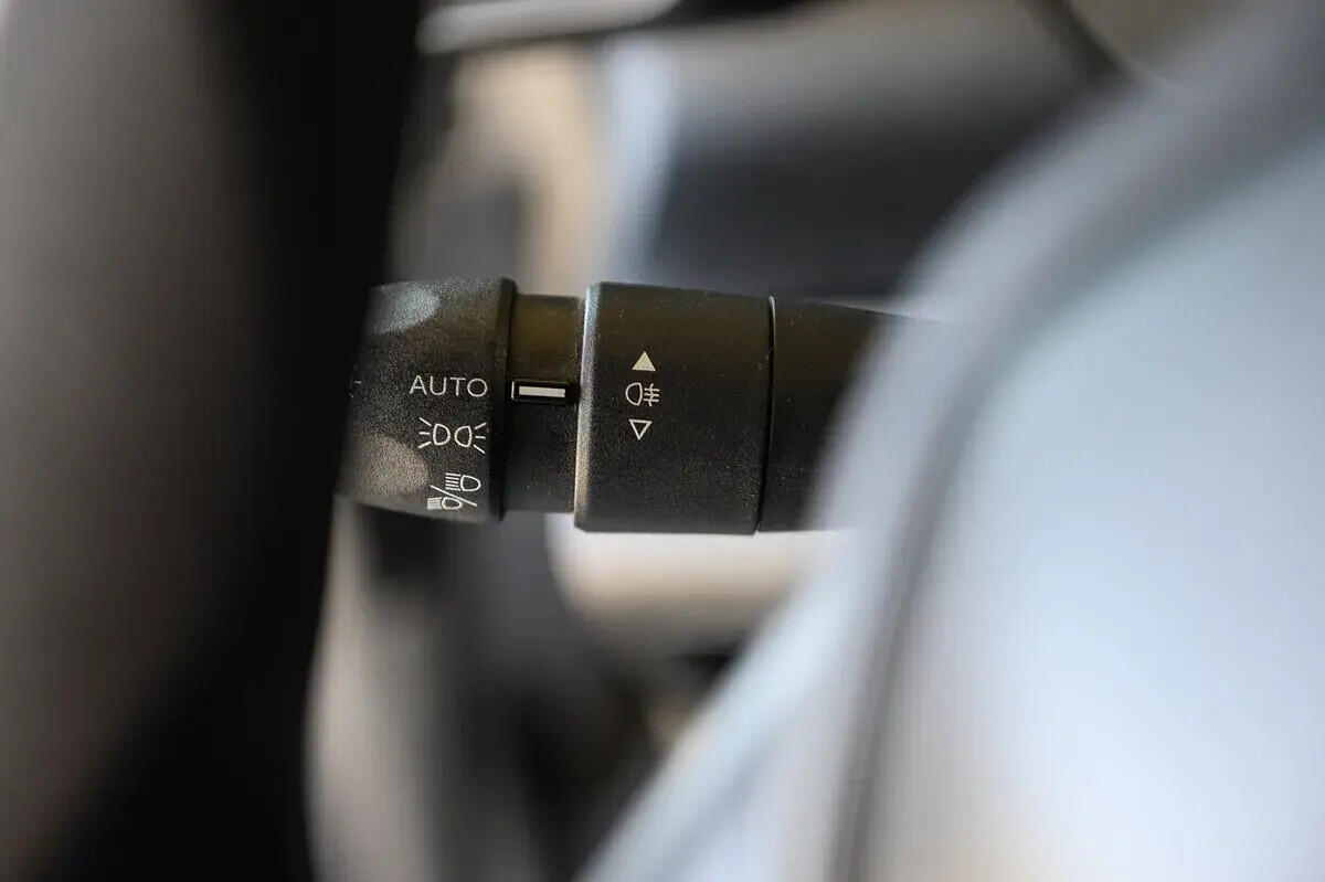 peugeot-partner-2023-diesel-1499cc