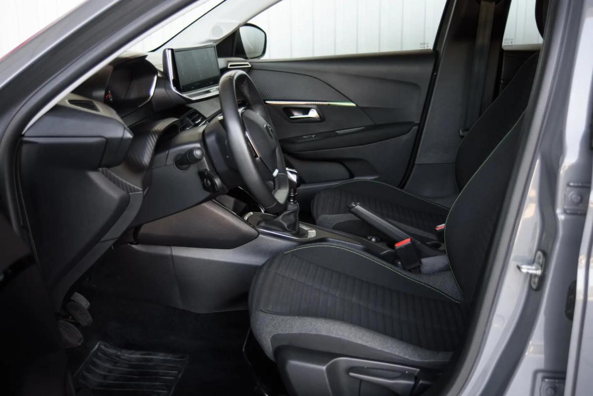 peugeot-208-2024-gasolina-1199cc
