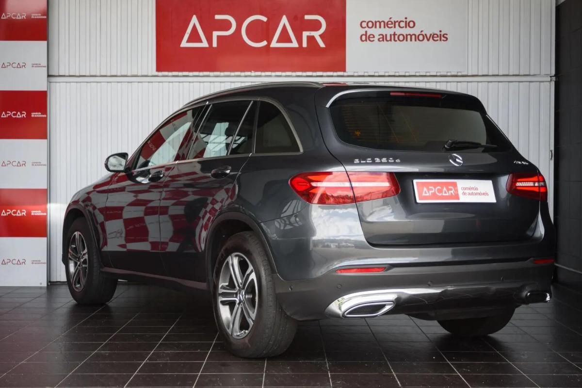 mercedes-benz-glc-250-d-4matic-2015-diesel-2143cc