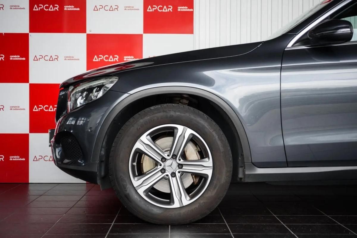 mercedes-benz-glc-250-d-4matic-2015-diesel-2143cc