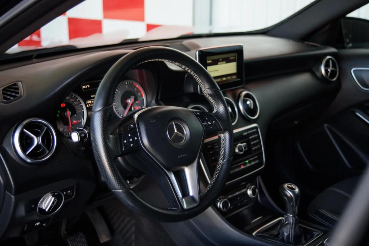 mercedes-benz-classe-a-a-160-d-2015-diesel-1461cc
