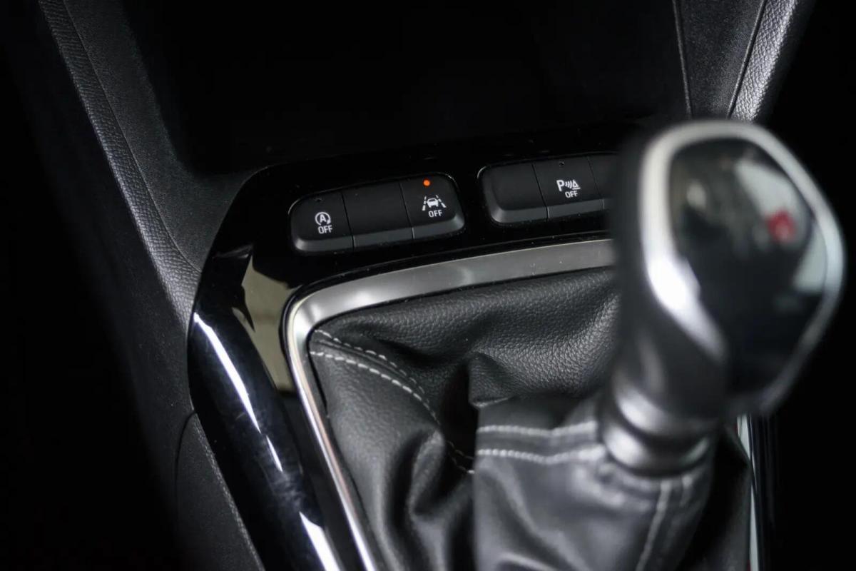 opel-corsa-2022-gasolina-1199cc