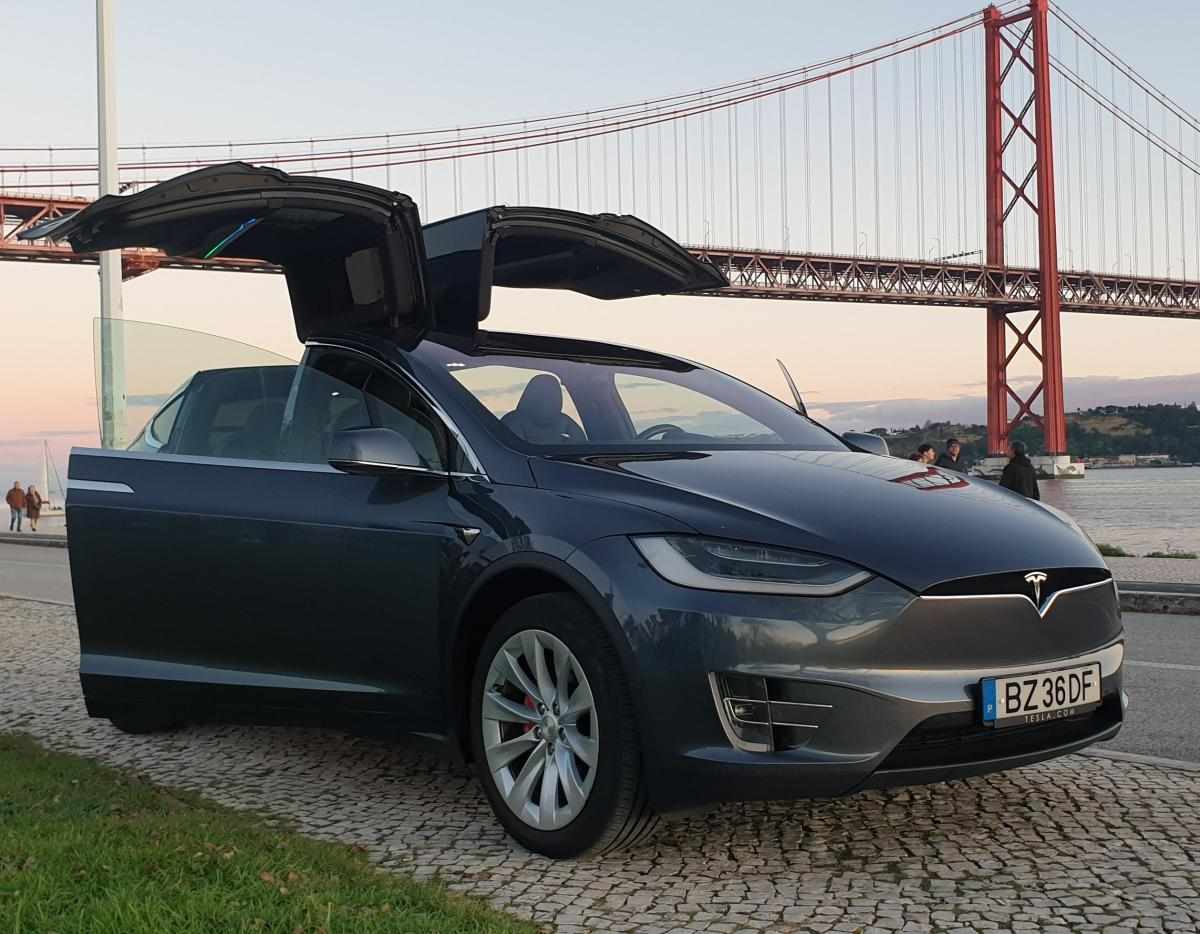 tesla-model-x-long-range-2020-eletrico