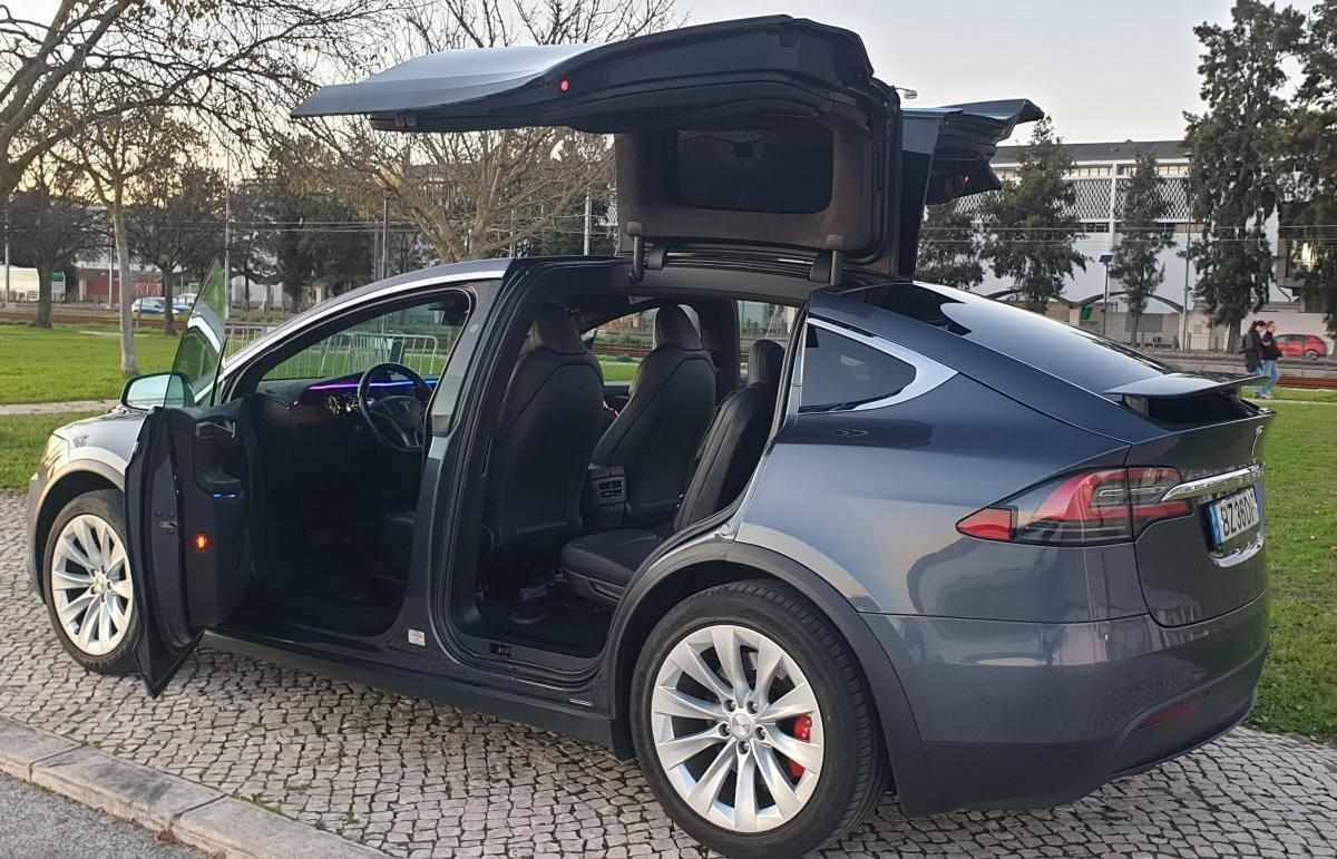 tesla-model-x-long-range-2020-eletrico