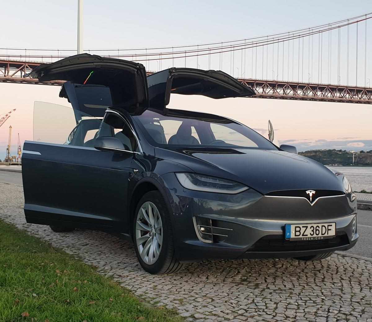 tesla-model-x-long-range-2020-eletrico