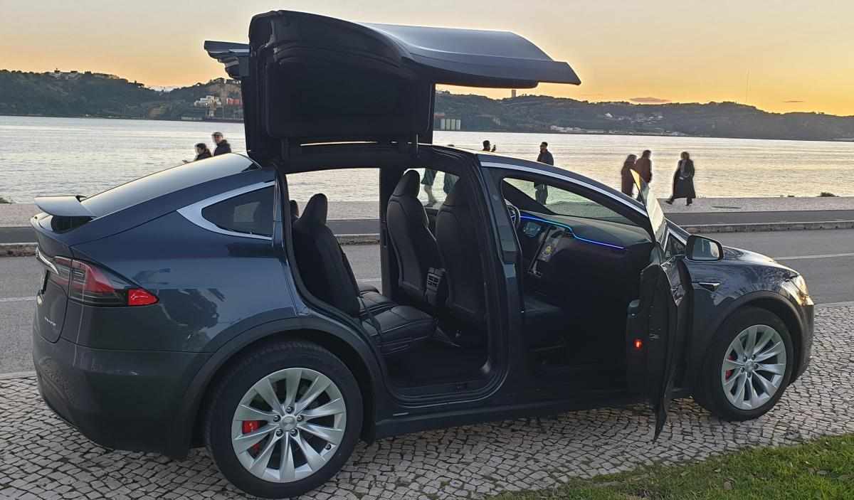 tesla-model-x-long-range-2020-eletrico