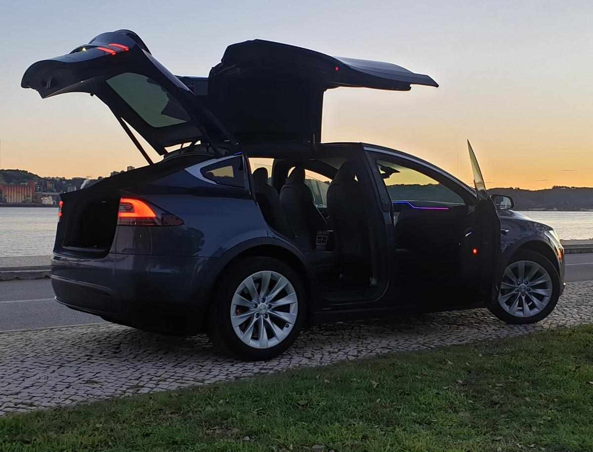 tesla-model-x-long-range-2020-eletrico