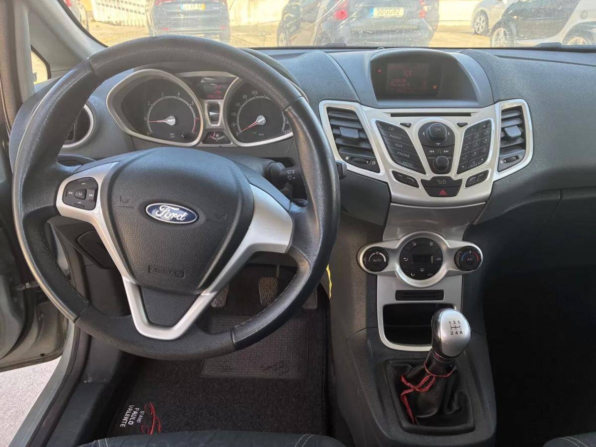 ford-fiesta-2009-gasolina-1242cc