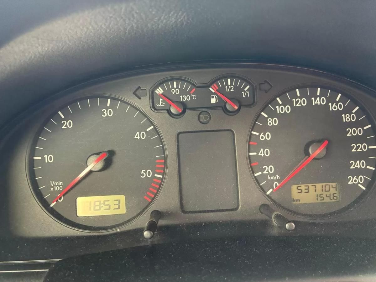 volkswagen-passat-variant-2000-diesel-1896cc